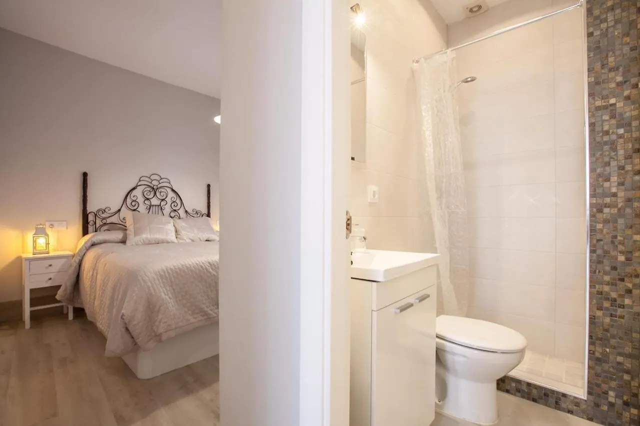 Apartamento Casco Antiguio ↑ Calidades 4 Px 1 Br Sevilla 0*,